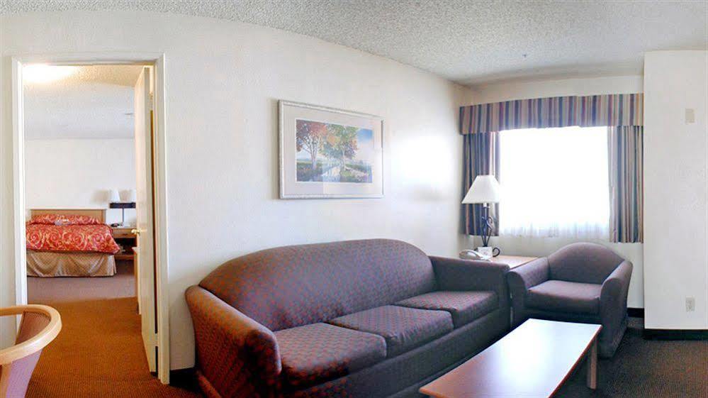Surestay Plus Hotel By Best Western Upland - Ontario North المظهر الخارجي الصورة